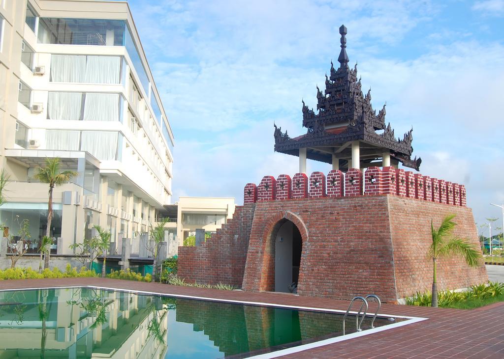 Man Myanmar Hotel Naypyidaw Exterior foto